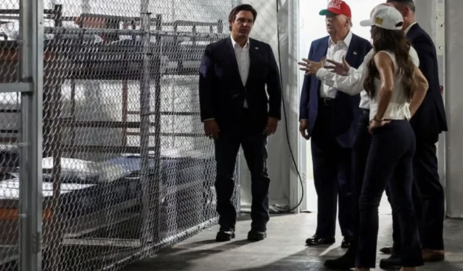 MIGRANTES DETENIDOS EN FLORIDA YA SON ENVIADOS A ‘ALCATRAZ DE LOS CAIMANES»
